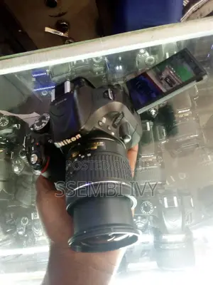 Nikon D5200 Professional Video Camera.