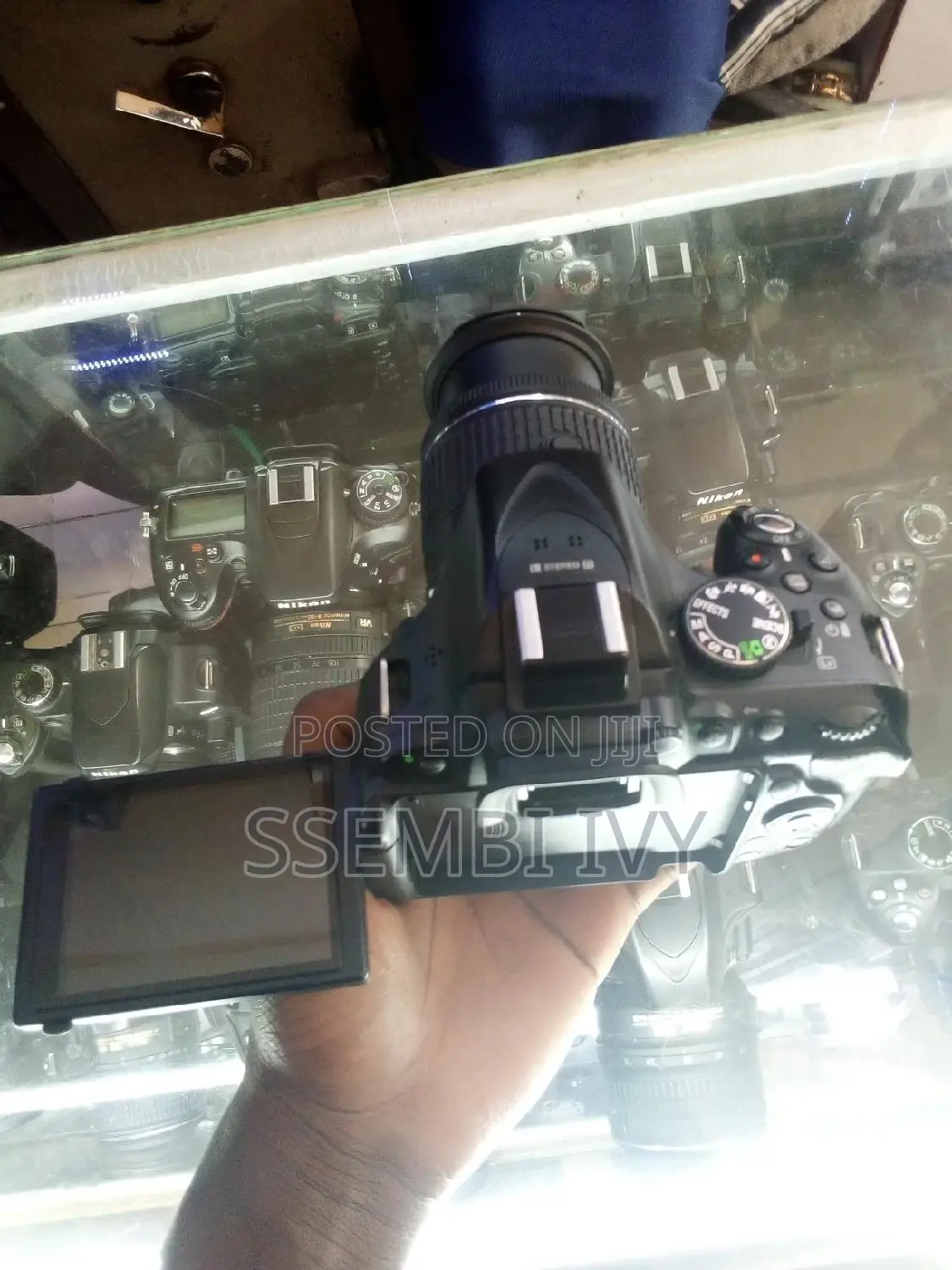 Nikon D5200 Professional Video Camera.
