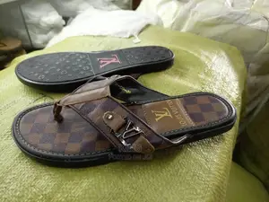 Alter Sandals