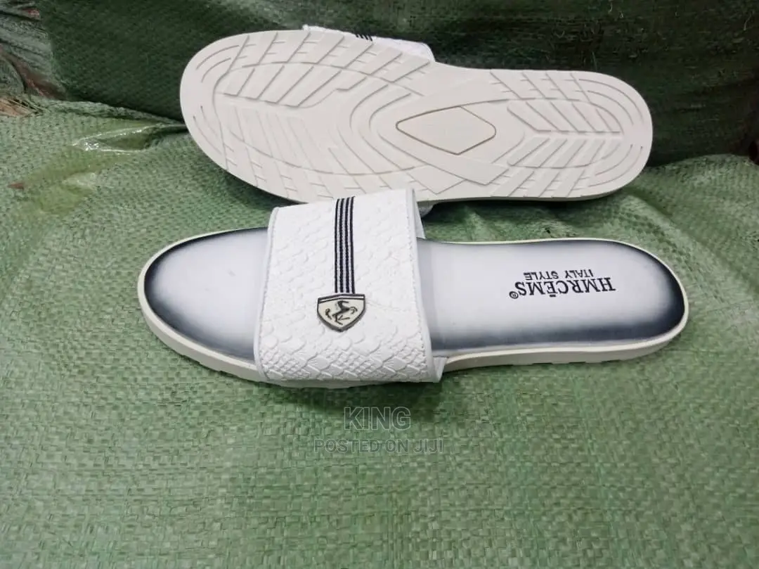 Actuating Sandals