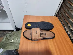 Actuating Sandals