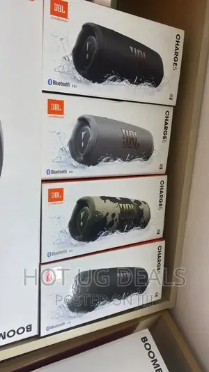 Photo - JBL Charge 5 Portable Bluetooth Speaker With Built-Inbattery