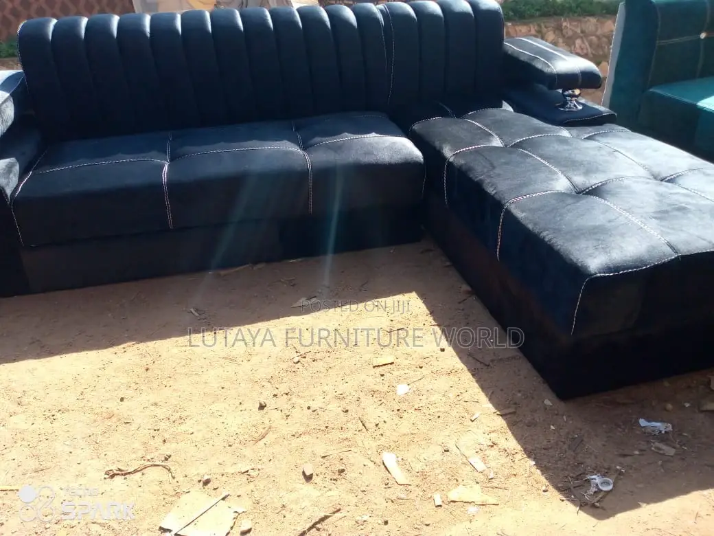 Sofas for Sale in Good Materials