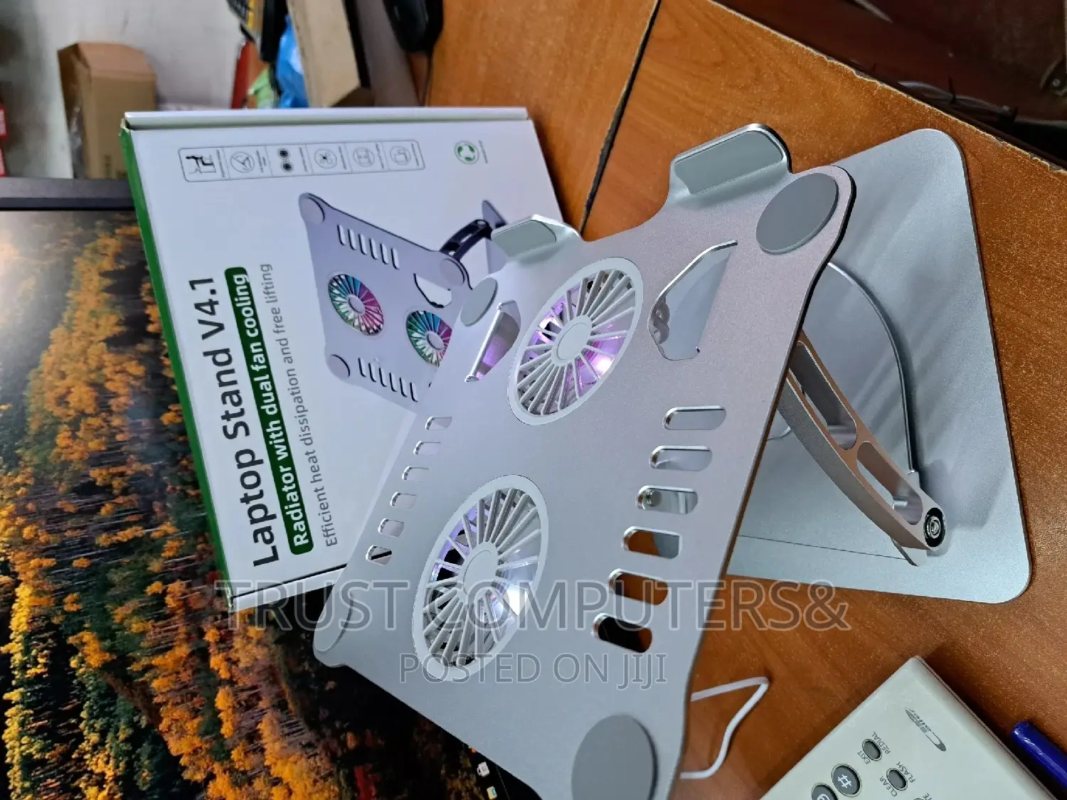 Rotatable Laptop Stand With Cooling Funs and Light