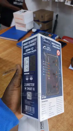 Smart Lq Safety Stable Socket (100%)Original