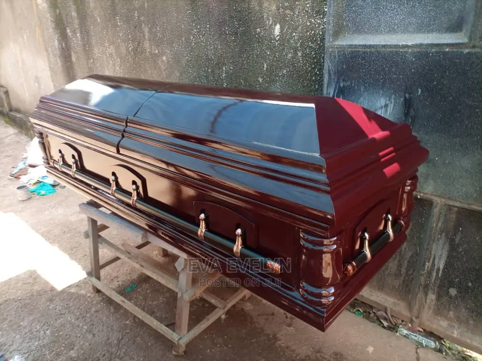 Royal Doom Caskets Executive