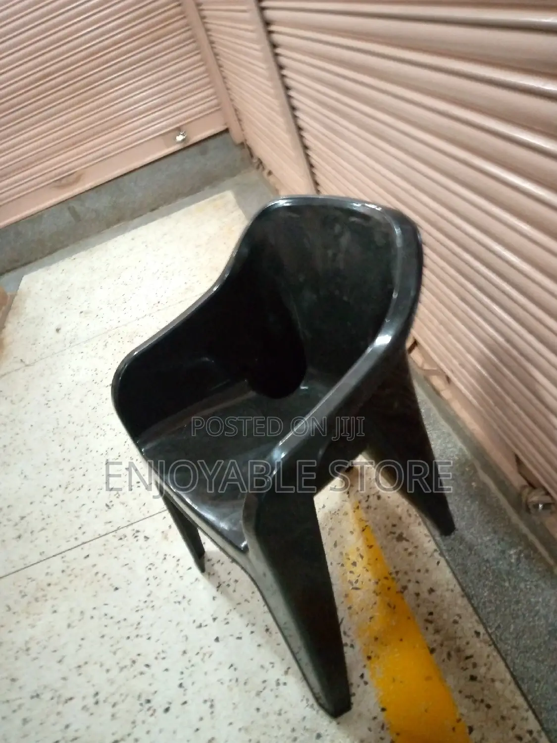 Plastic Chairs(Sofa)