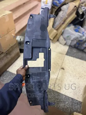 Hilux Revo Radiator Cover