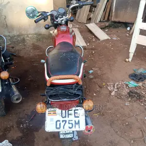 Bajaj Avenger 220 2021 Silver