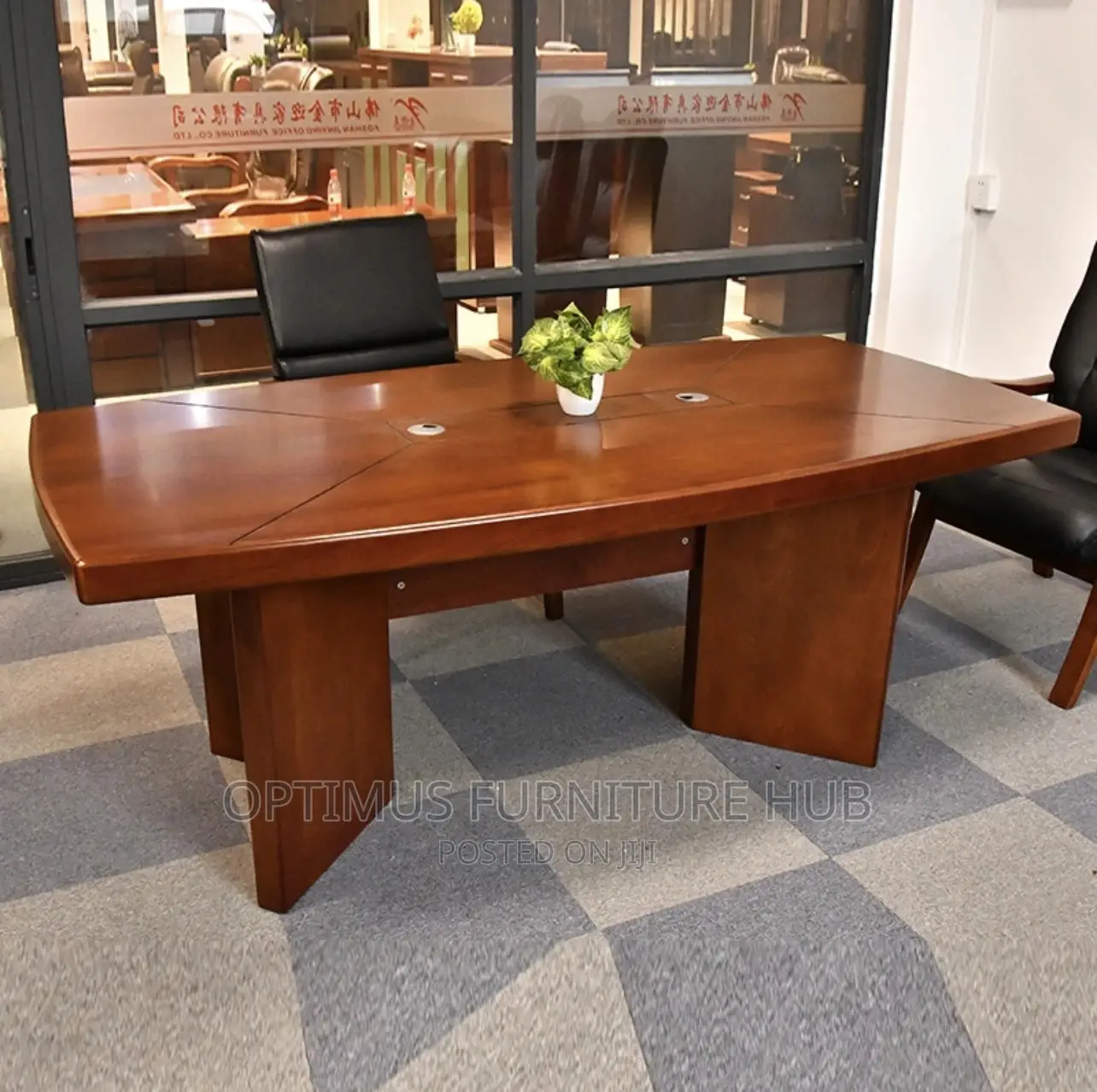 Boardroom Table ( Six Seater)