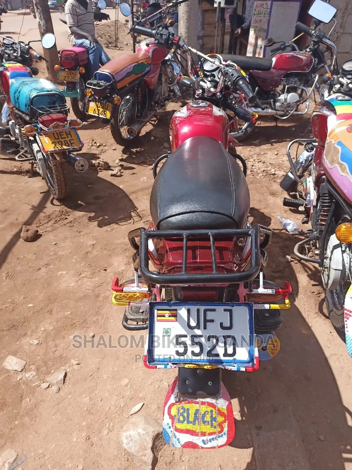 Bajaj CT 110X 2022 Pink