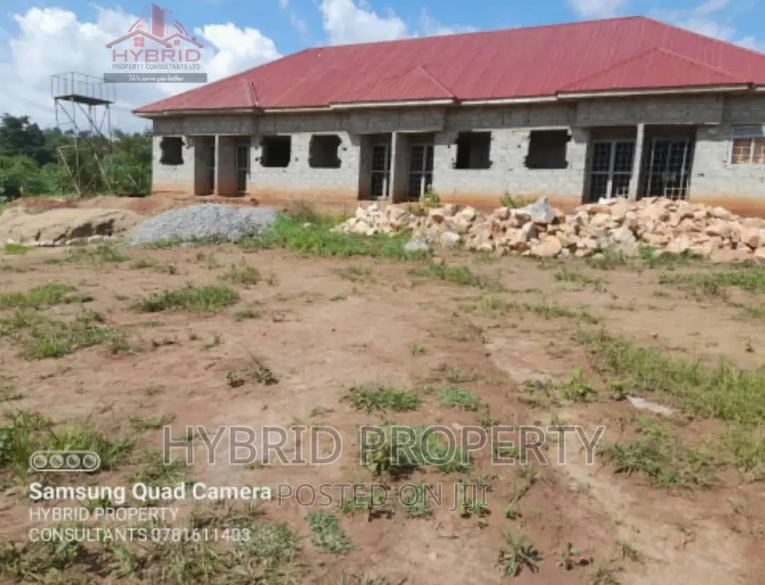 Prime Plots for Sale at Nsangi~Kyambazi Estate~Masaka Road.