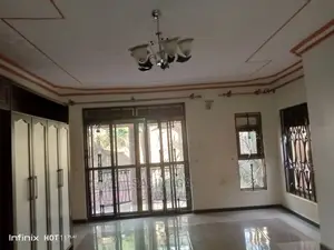 3bdrm Bungalow in Kololo Property, Central Division for Rent