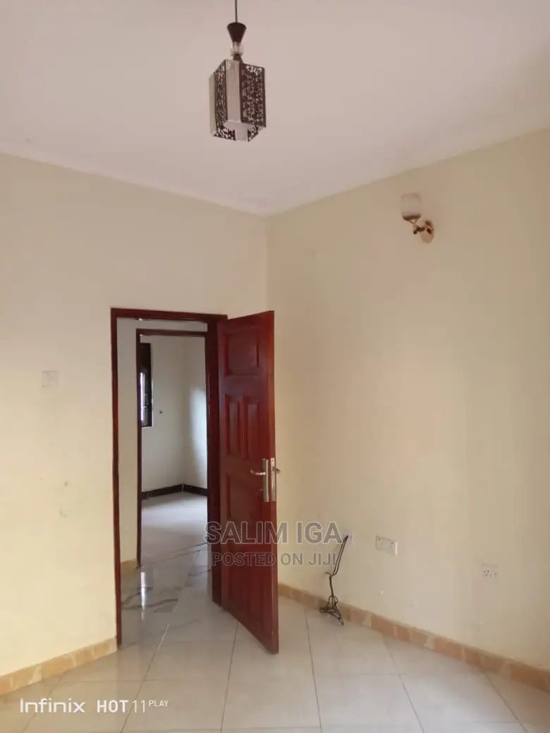 3bdrm Bungalow in Kololo Property, Central Division for Rent