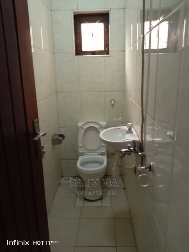 3bdrm Bungalow in Kololo Property, Central Division for Rent