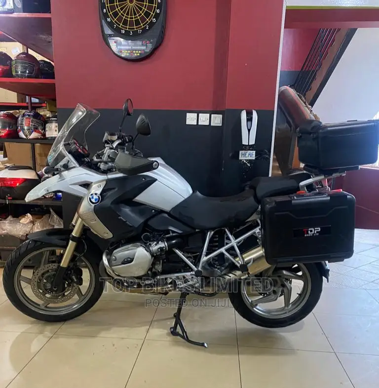 BMW R1200 2010 Gray