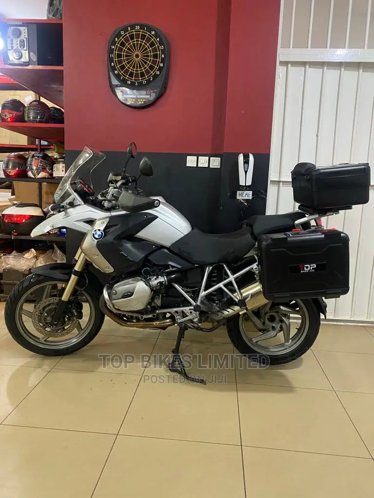 BMW R1200 2010 Gray
