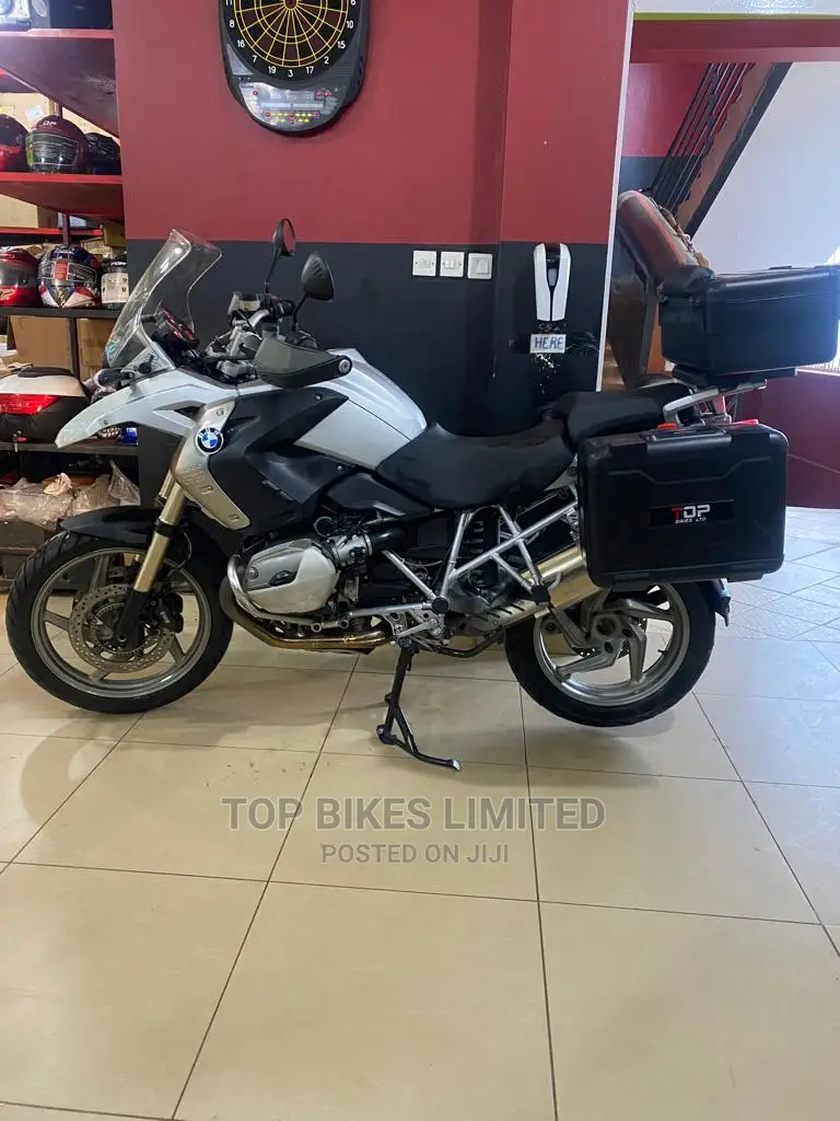 BMW R1200 2010 Gray