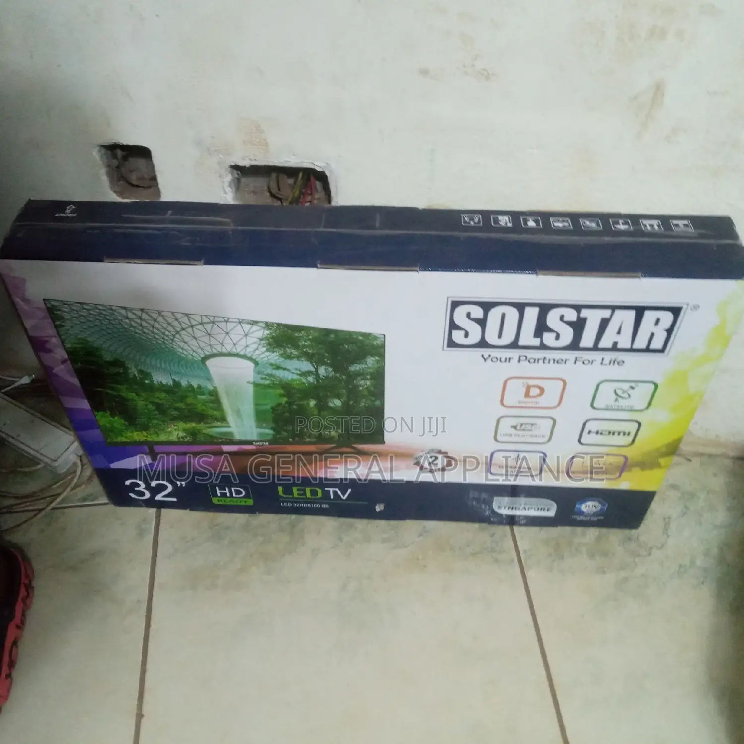 Solster Tv 32inch