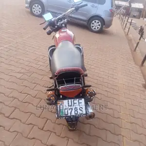 New Bajaj Boxer 100 2021 Red