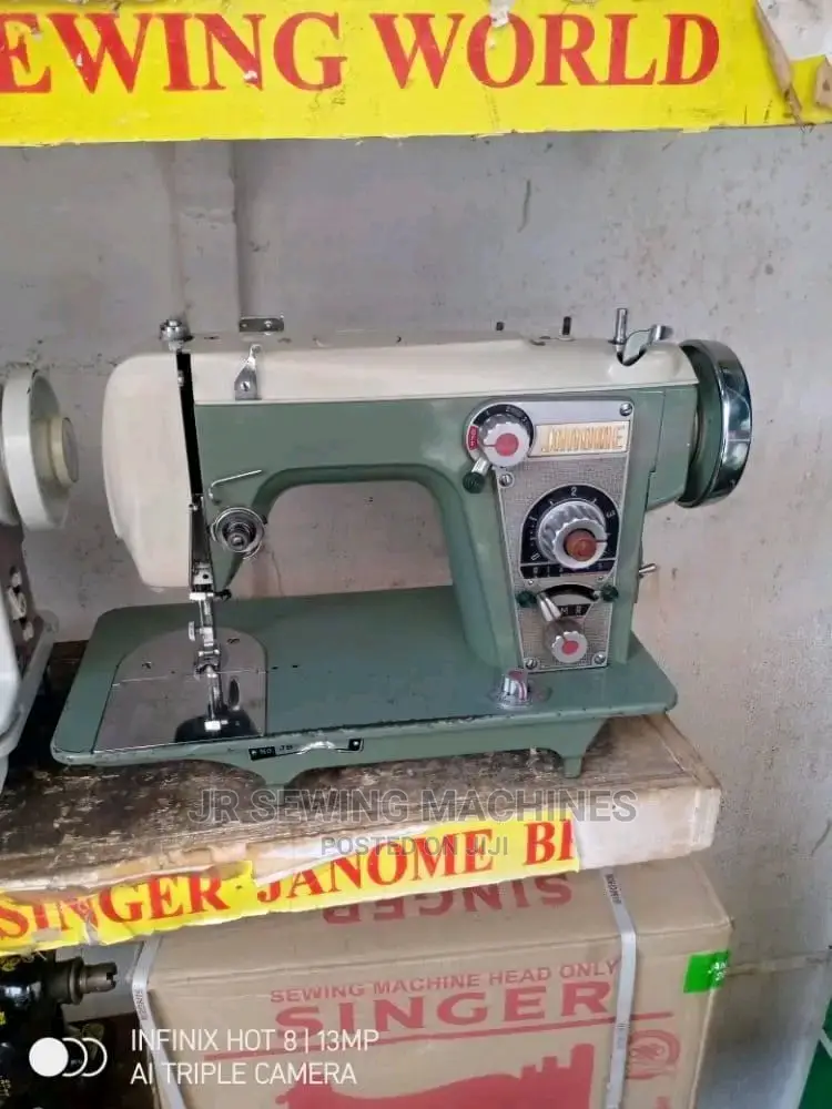 Janome Zigzag Design Japan Sewing Machine in Central Division Home