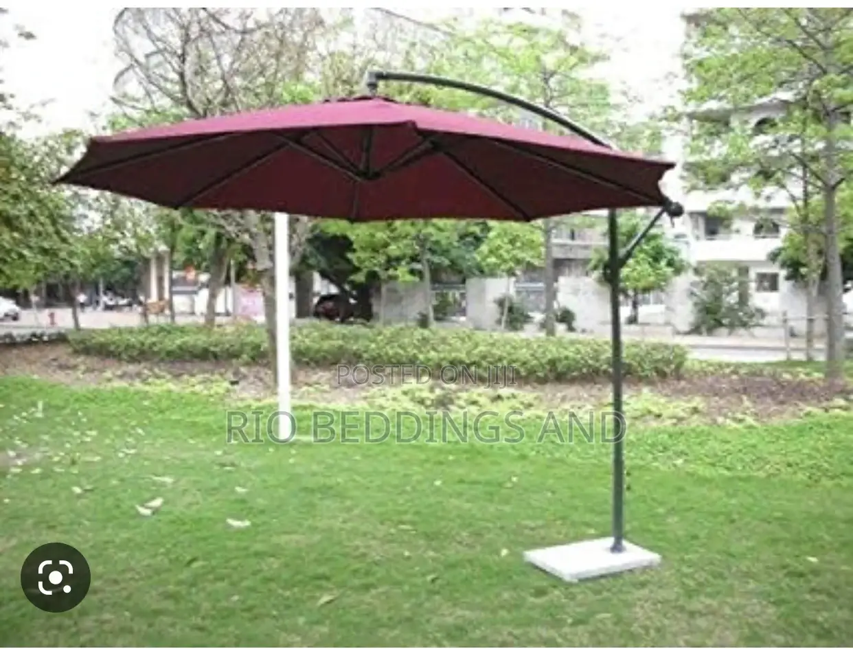 Umbrella With Base