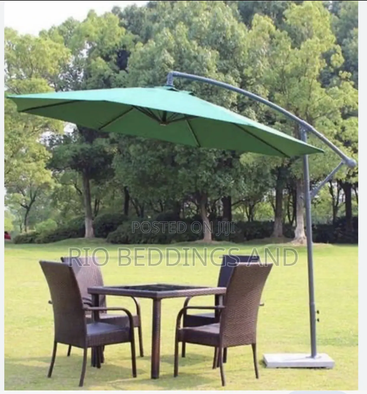 Umbrella With Base