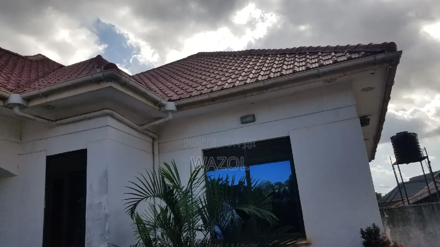Furnished 4bdrm Bungalow in Rubaga for sale