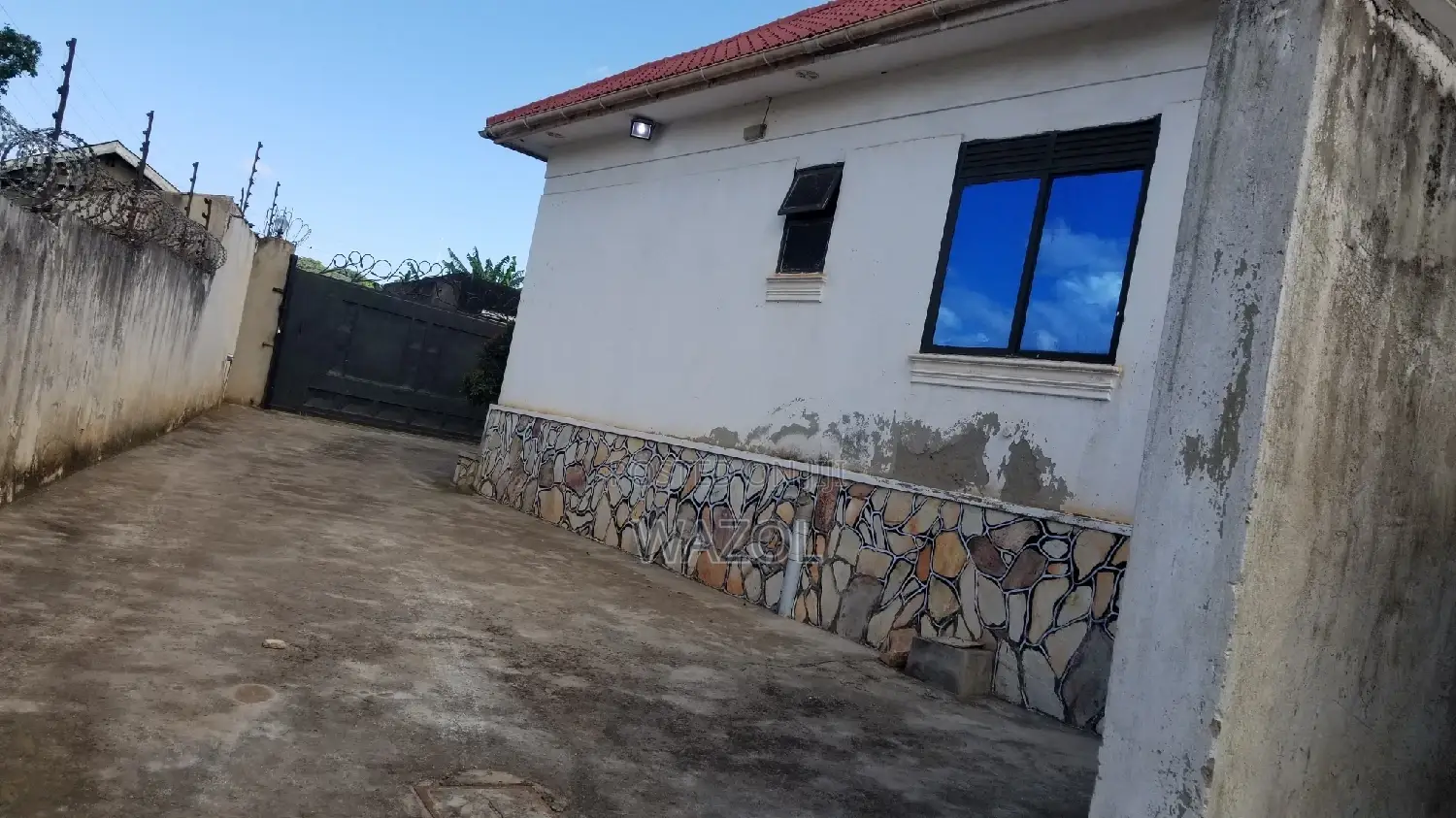 Furnished 4bdrm Bungalow in Rubaga for sale