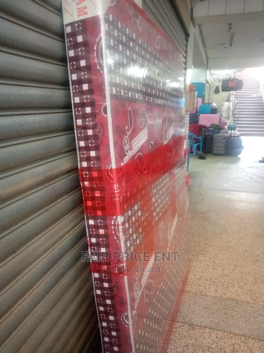 Mattress 6x6 in 6inches Sealed ( Red)