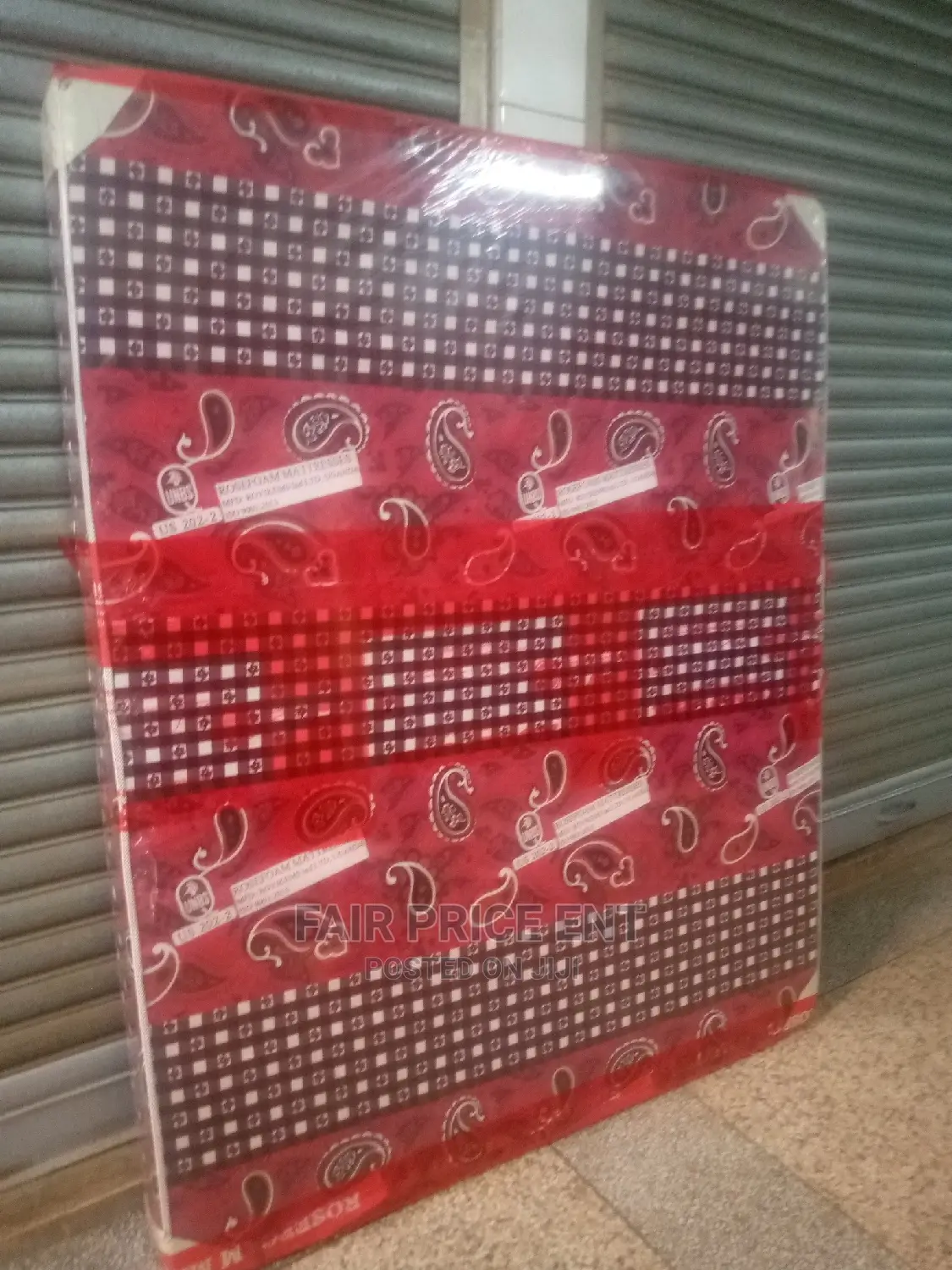 Mattress 6x6 in 6inches Sealed ( Red)