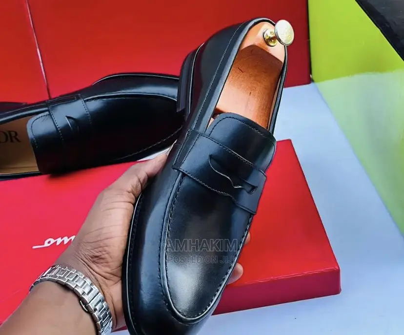 New Classic Dior Gentles in Stock