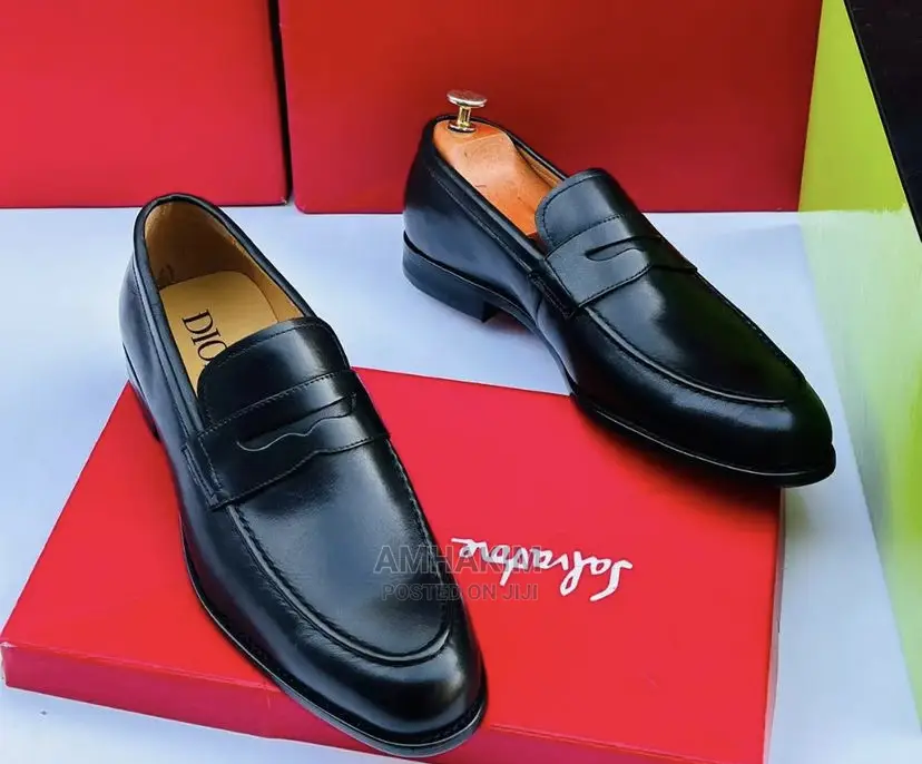 New Classic Dior Gentles in Stock