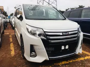 Toyota Noah 2015 White