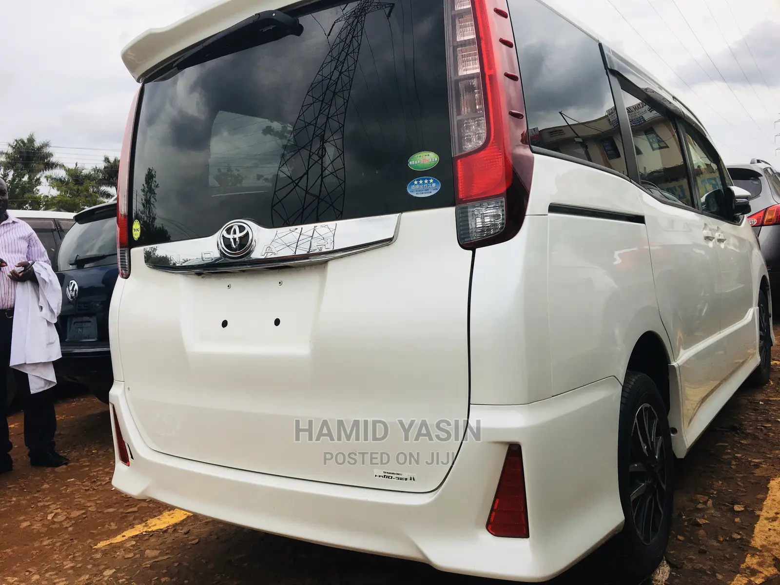 Toyota Noah 2015 White