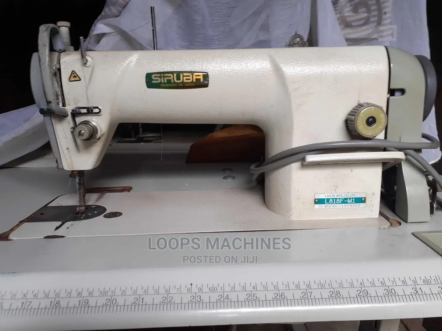 Siruba L818f-M1 Lockstitch Sewing Machine