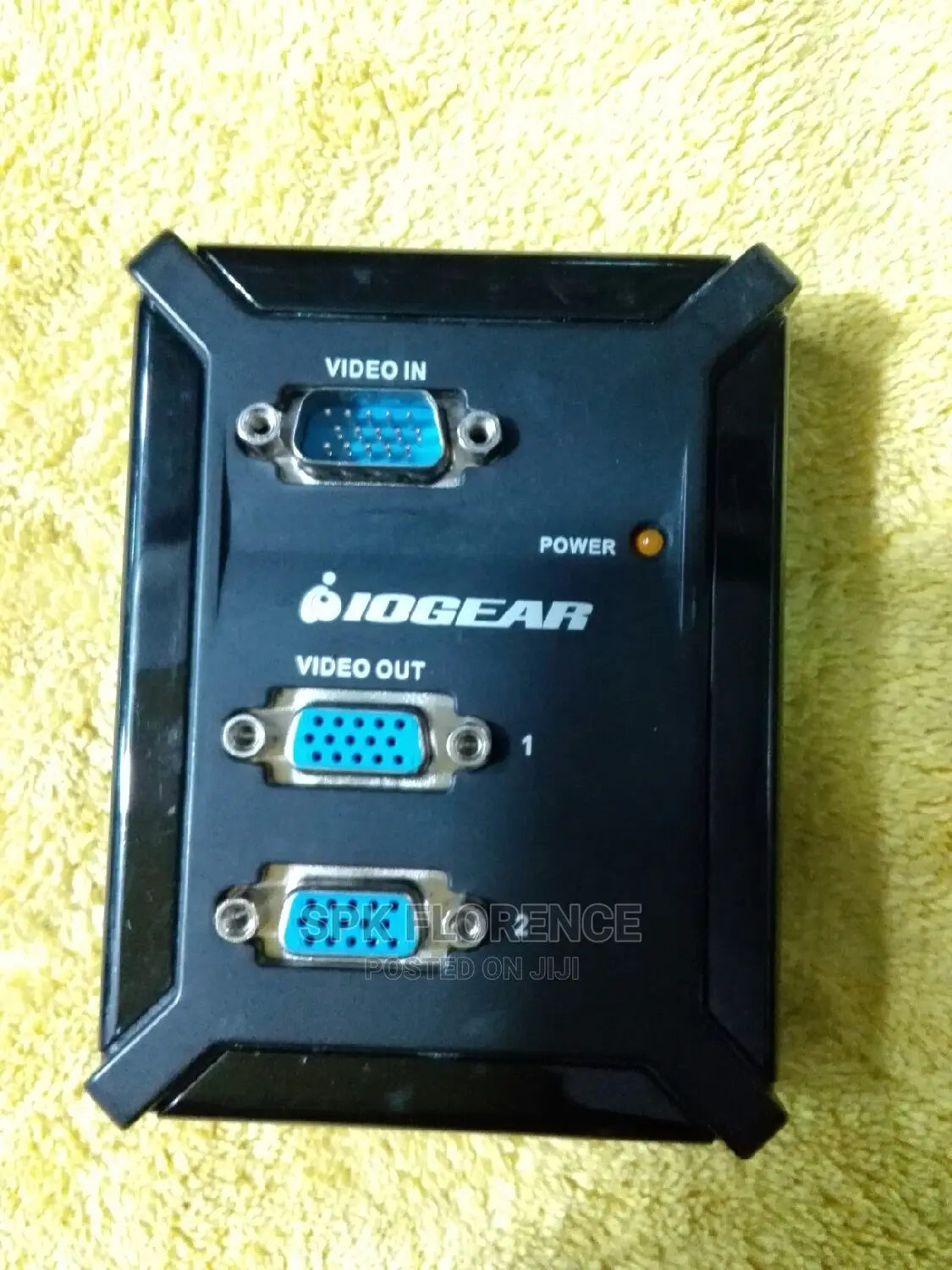 Iogear 2-Port Vga Video Splitter