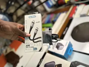 Yesido Braided Tensile High Speed Cable Type C to iPhone 2m