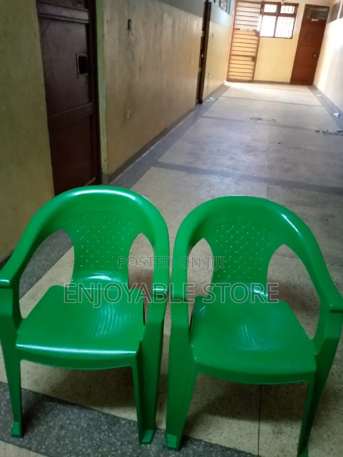 Plastic Chairs (Armrest)
