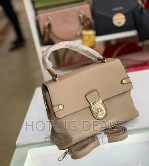 Ladies Classic Handbag
