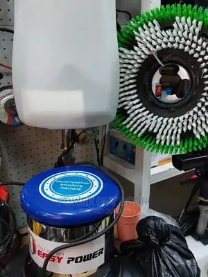 Floor Scrubber / Automatic Drive Floor Scrubber