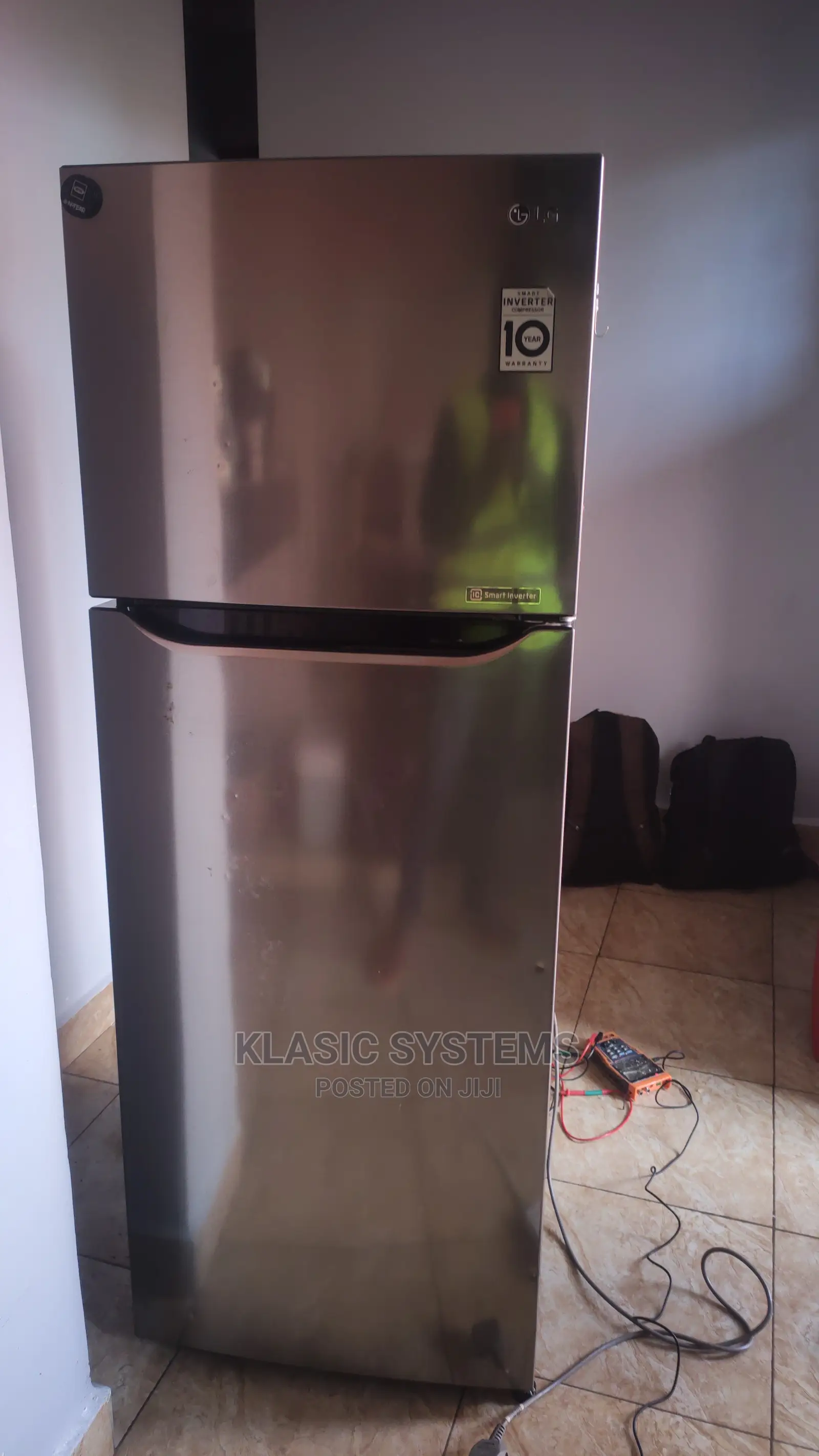 LG Refrigerator Freezer Under Repair 