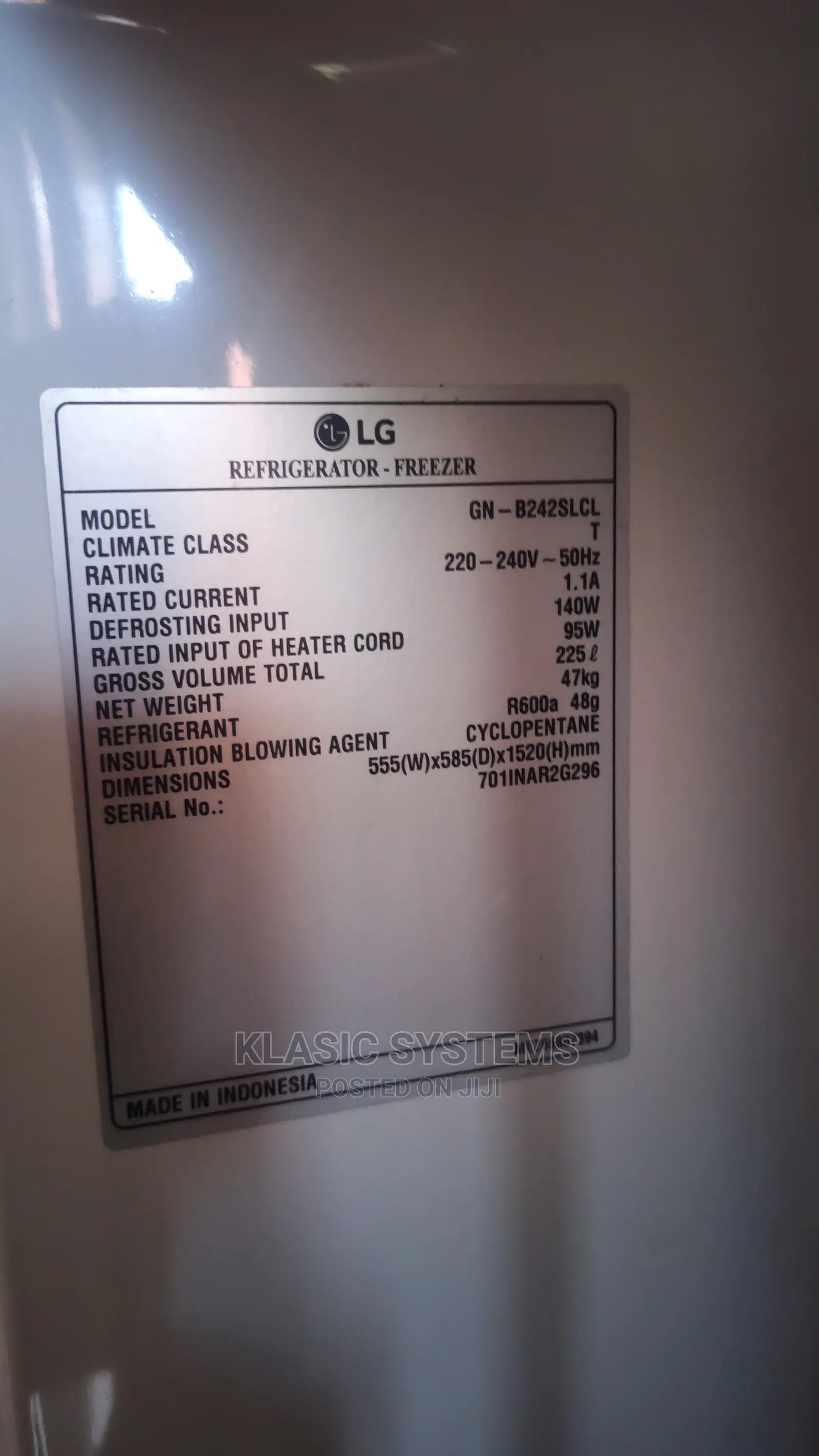 LG Refrigerator Freezer Under Repair 