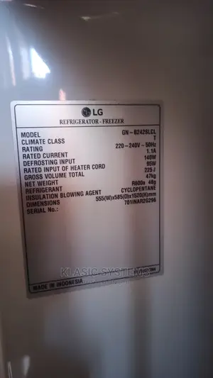 LG Refrigerator Freezer Under Repair 