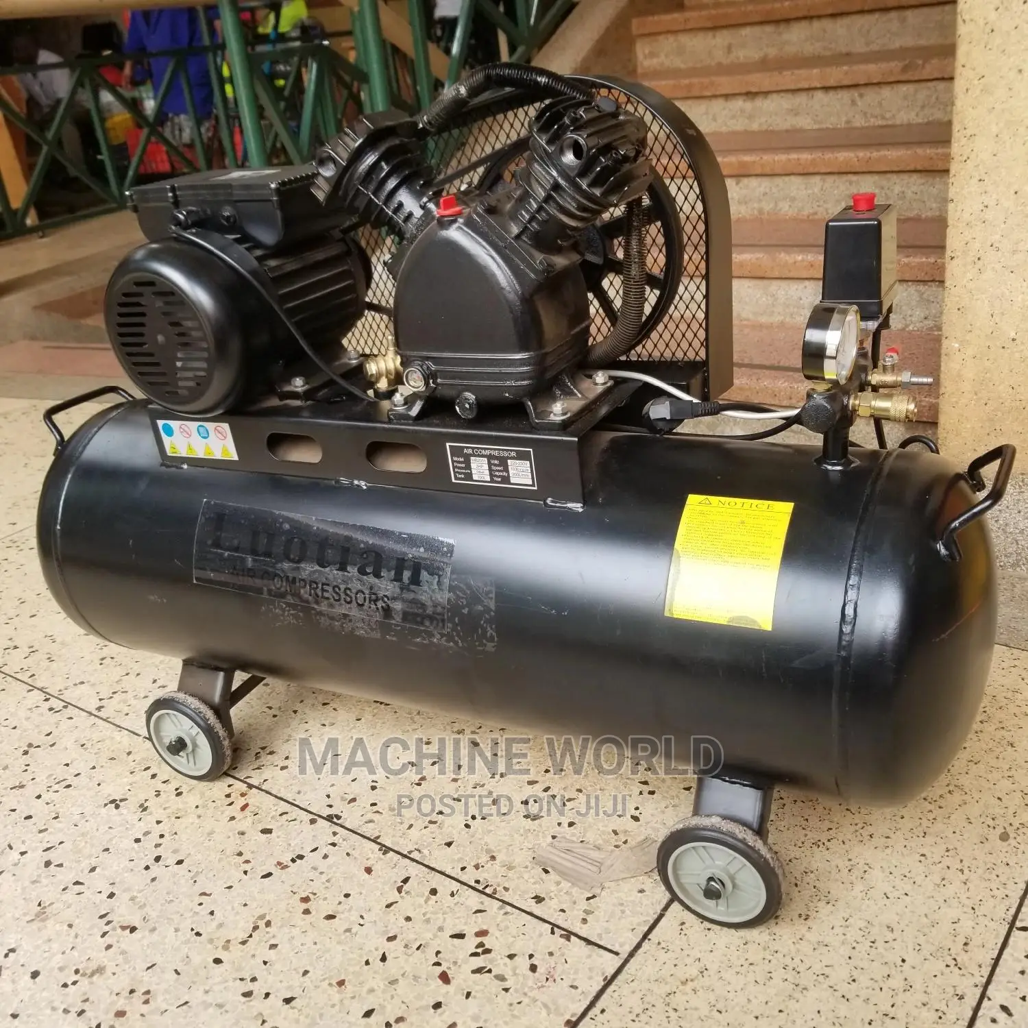 Air Compressor (Heavy Duty) 100trs
