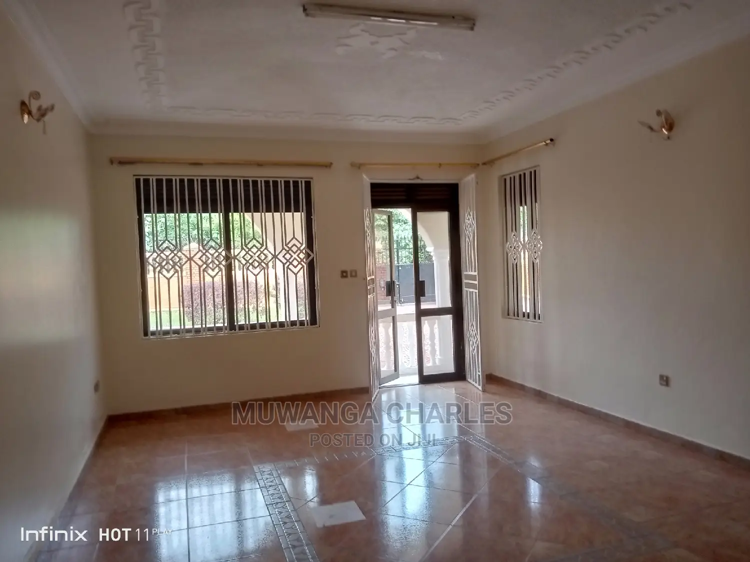 5bdrm House in Fs Properties Ltd, Division a for Rent