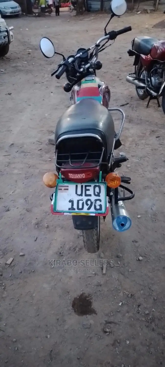 Bajaj Pulsar 150 2020 Red
