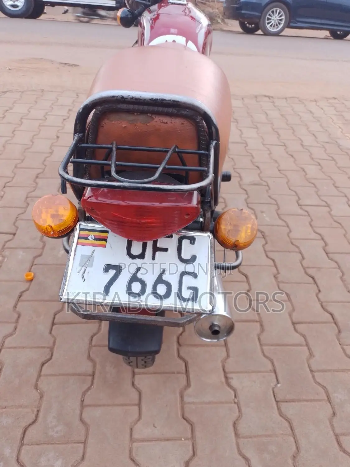 New Bajaj Boxer 2021 Red
