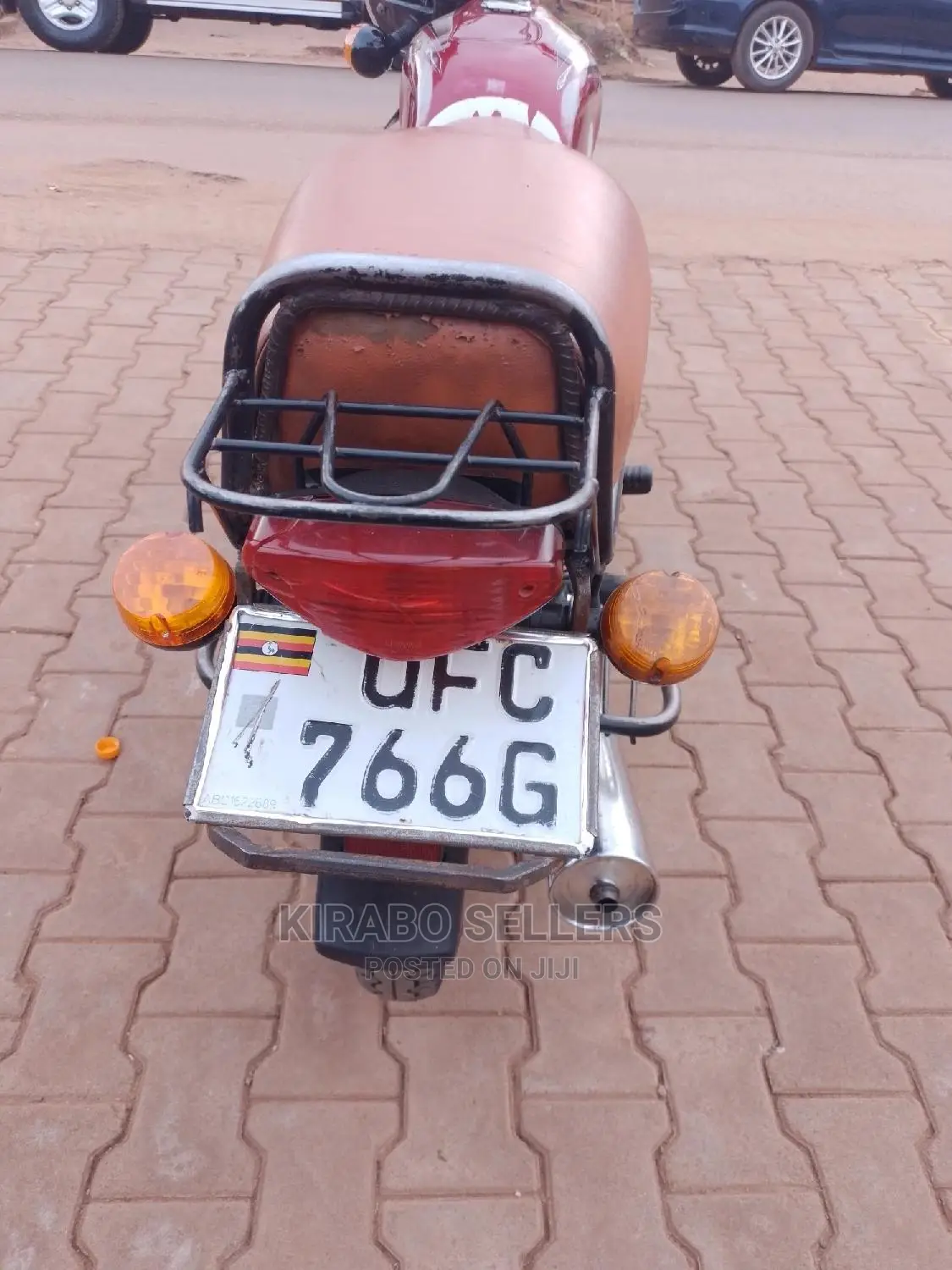 New Bajaj Boxer 2021 Red
