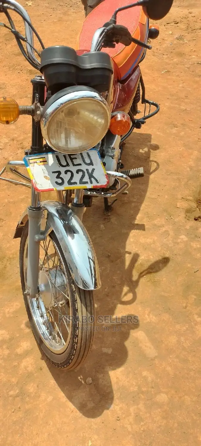 Bajaj Pulsar 180 2019 Purple